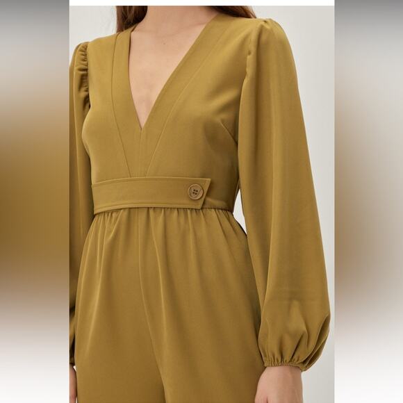 NastyGal Belted Detail Puff Sleeve Flared Jumpsuit - Picture 4 of 10